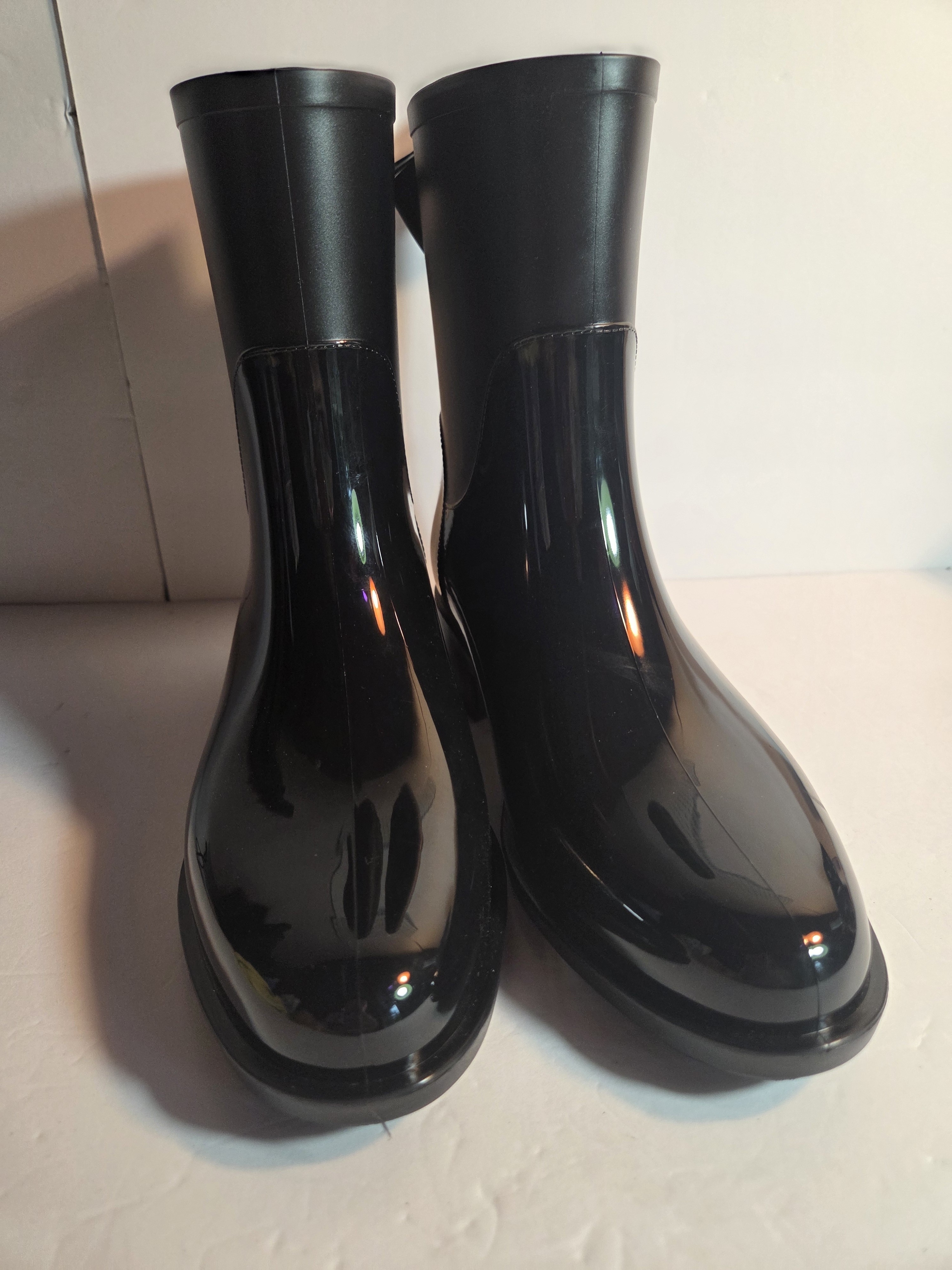 Kate Spade Black Rain Boot Sole Detail